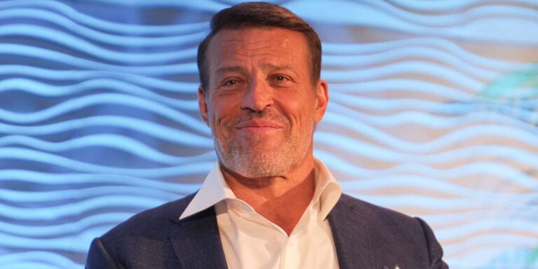 Paramount Global y Tony Robbins se unen para lanzar un nuevo canal FAST